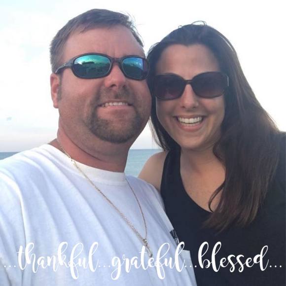 Meet your Posher, Lauren - Picture 1 of 1